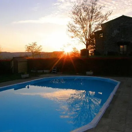 Il Poggio Di Country house
