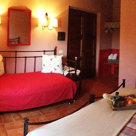 Il Poggio Di Country house *